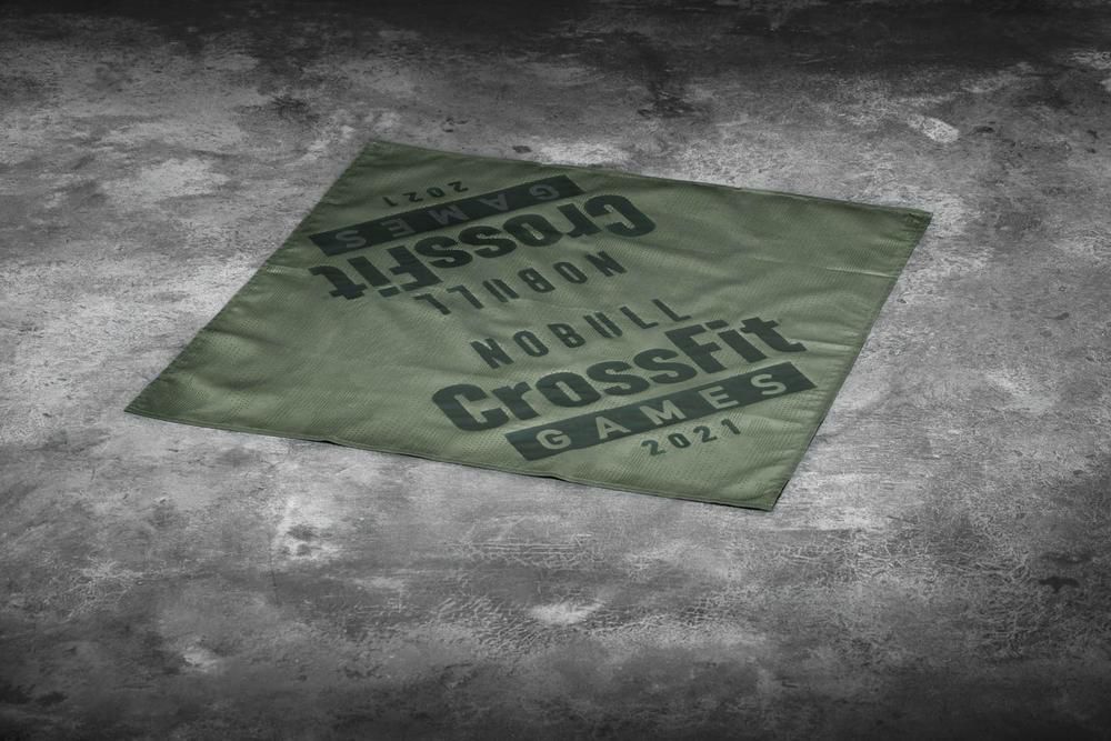 NOBULL Bandana - Nobull Crossfit Games® 2021 Zelene Maskirne (604932-RXV)